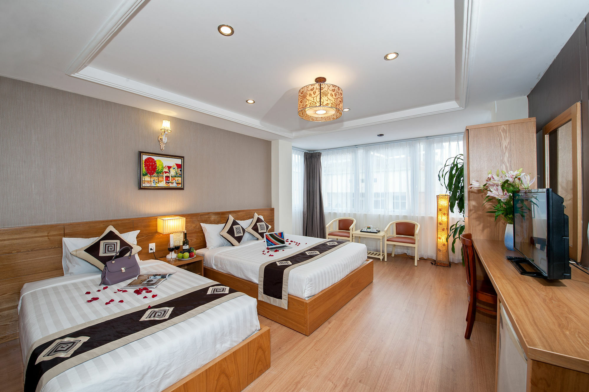 Paris Gold Hotel Ho Chi Minh City Exterior photo
